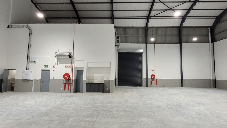 To Let commercial Property for Rent in Stikland Western Cape